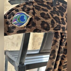 Artipoppe 100% Cotton- Gently Worn- No Other Parts Included